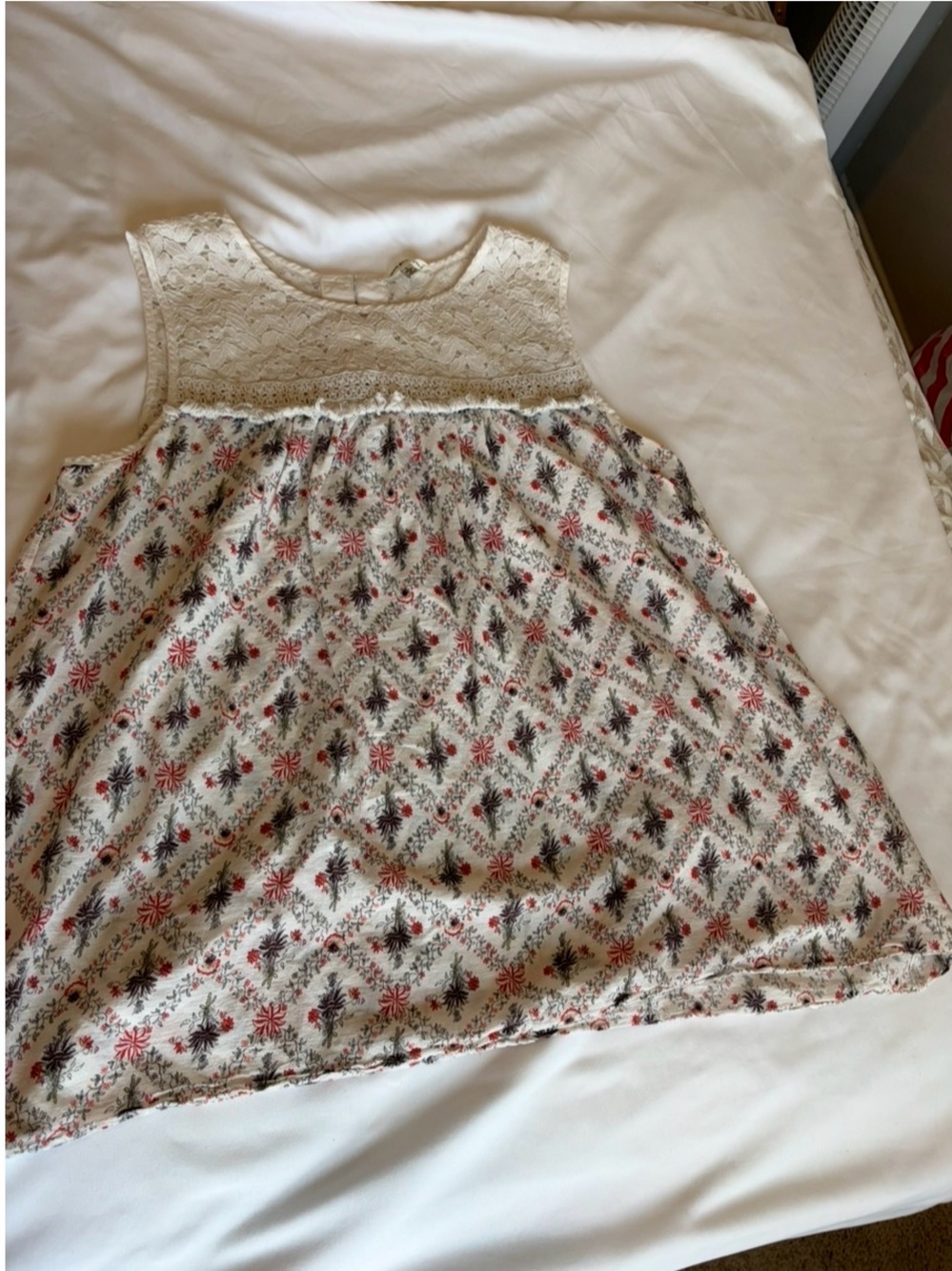 Max Studio Cream Floral Print 100% Cotton tops.